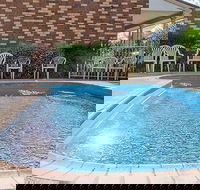Highway Inn Motel - Tweed Heads Accommodation