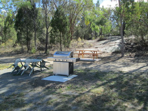 Just Red Wines Vineyard Cabins - Tweed Heads Accommodation 1