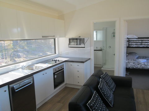 Just Red Wines Vineyard Cabins - Tweed Heads Accommodation 2