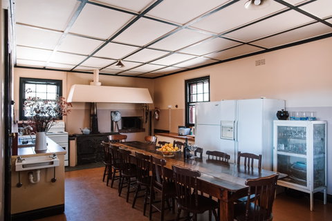 Moranghurk Shearer's Quarters - Tweed Heads Accommodation 2