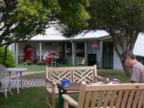 Port Fairy YHA - Tweed Heads Accommodation 1