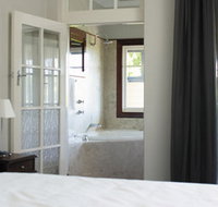 Caves House Hotel - Tweed Heads Accommodation