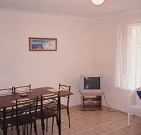 JJ's Holiday Cottages - Butler Street - Tweed Heads Accommodation