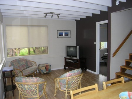 Lilacs Waterfront Villas And Cottages - Tweed Heads Accommodation 3