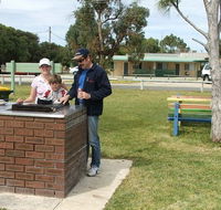Jurien Beachfront Holiday Units - Tweed Heads Accommodation
