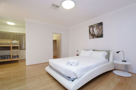 Antonas Verandah Apartments - Tweed Heads Accommodation 5