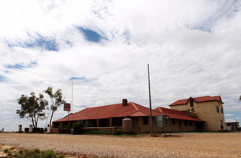 Albert Hotel - Tweed Heads Accommodation 0