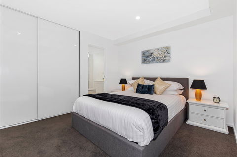 Astra Apartments Newcastle - Tweed Heads Accommodation 2
