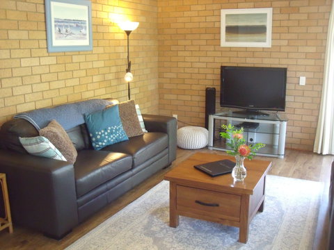 Beachcomber Apartments - Tweed Heads Accommodation 0