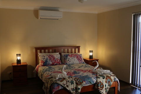 CozyStay At Kearsley - Tweed Heads Accommodation 0