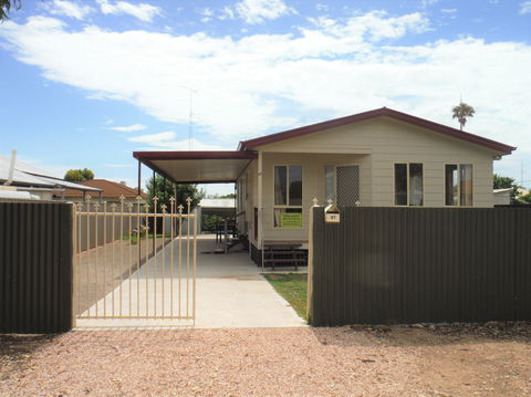 East End Tranquility - Tweed Heads Accommodation 0