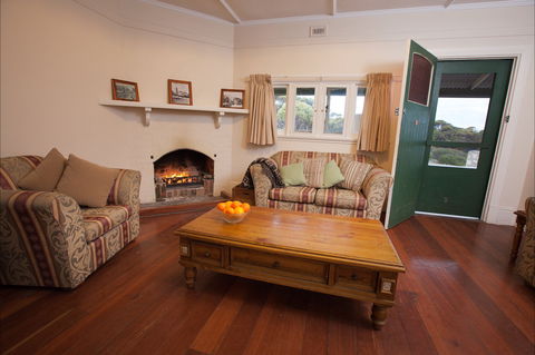Managers Lodge - Innes National Park - Tweed Heads Accommodation 1