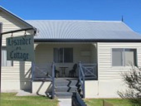 Pennell's Lysander Cottage - Tweed Heads Accommodation 0