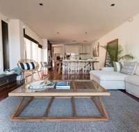 Spinnakers Waterfront - Tweed Heads Accommodation
