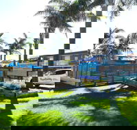 Surfside Holiday Apartments - Tweed Heads Accommodation