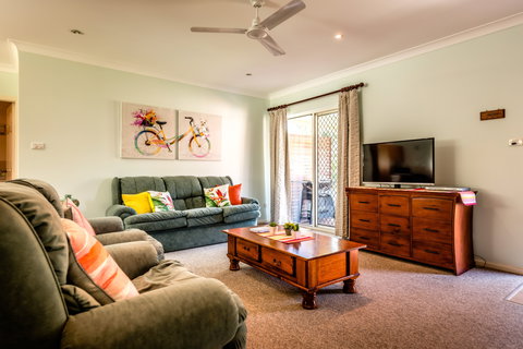 A Larks Nest - Tweed Heads Accommodation 2