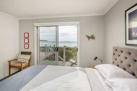 Alchemy On Island Beach - Tweed Heads Accommodation 1