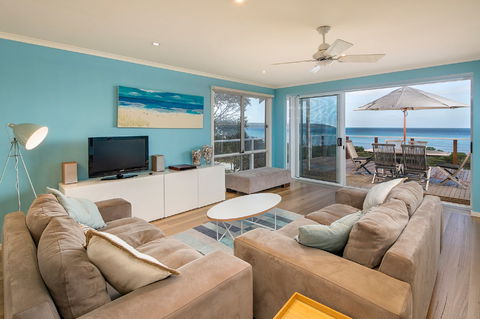 Alchemy On Island Beach - Tweed Heads Accommodation 2
