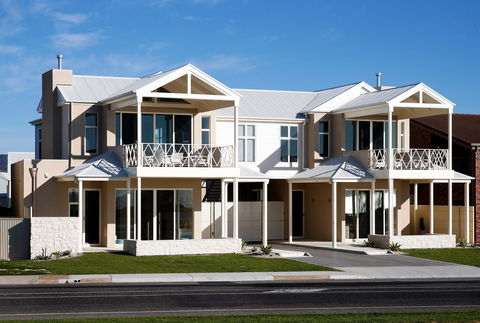 Aldinga Beach Getaways - Tweed Heads Accommodation 0