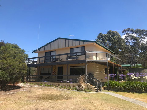 Barefoot Beach House - Tweed Heads Accommodation 1