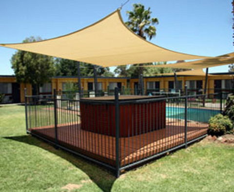 Cootamundra Gardens Motel - Tweed Heads Accommodation 0