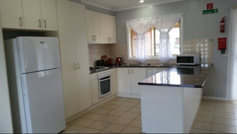 Numurkah Self Contained Apartments - Tweed Heads Accommodation 2