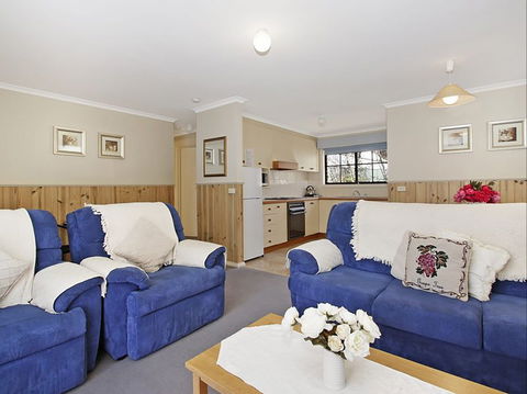 Oak Cottage - Tudor Village - Tweed Heads Accommodation 2