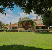 Petersons Guesthouse and Winery - Tweed Heads Accommodation