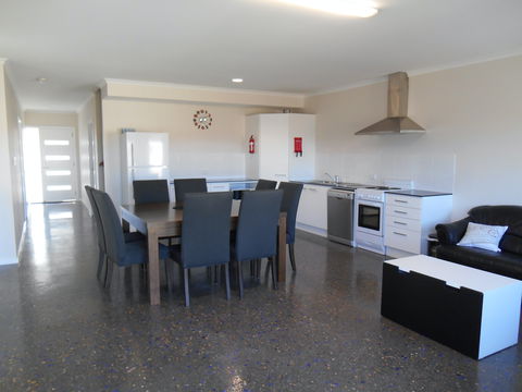 Red Door Retreat - Tweed Heads Accommodation 1