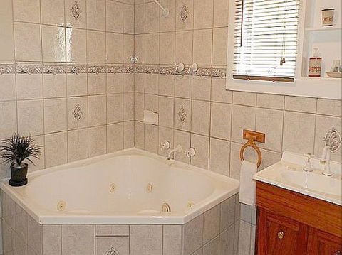 Ruby's Cottage - Tweed Heads Accommodation 2