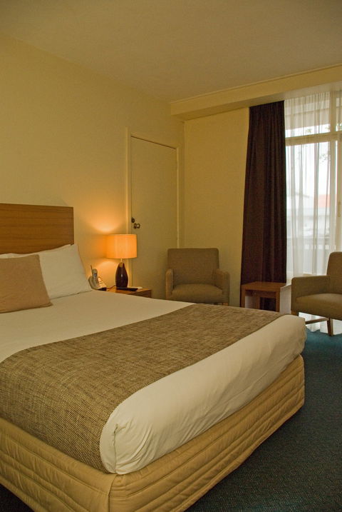 Admiralty Inn - Tweed Heads Accommodation 2