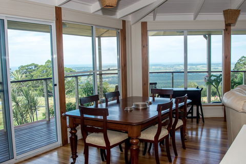 Amazing Secluzion - Tweed Heads Accommodation 2