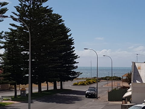 Blue Manna Waters - Apartment B - Tweed Heads Accommodation 1
