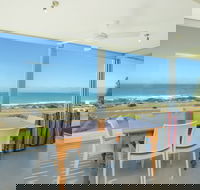 Chiton on the Rocks - Breathtaking Panoramic Coastal Views - Tweed Heads Accommodation
