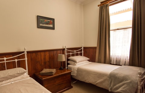 Creek Cottage Walhalla - Tweed Heads Accommodation 2
