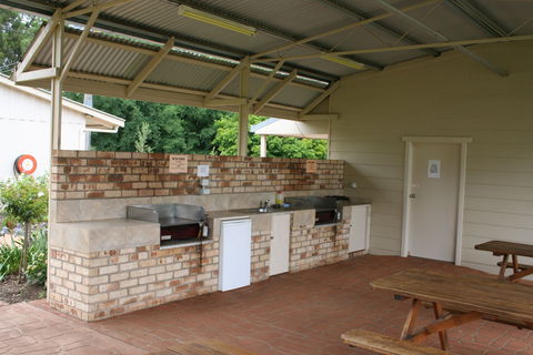 Fossickers' Tourist Park - Tweed Heads Accommodation 1