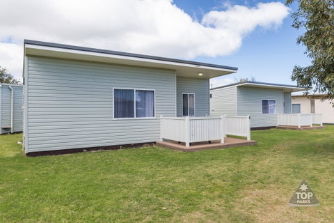 Geraldton Belair Gardens Caravan Park - Tweed Heads Accommodation 1