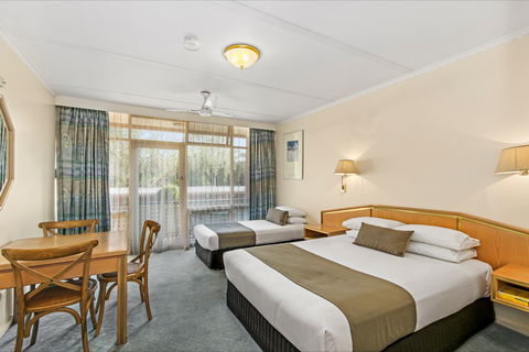 Moe Parklands Motel - Tweed Heads Accommodation 2