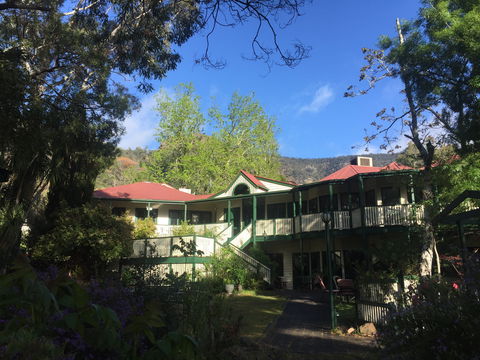 Mountain Grand Halls Gap - Tweed Heads Accommodation 2