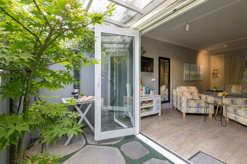 Sailaway Beach House - Tweed Heads Accommodation 2