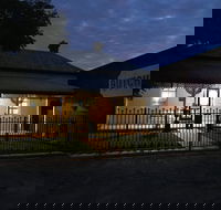 The Old Butcher's House - Tweed Heads Accommodation
