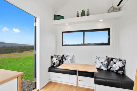 Tiny Home Big Views Kurrajong - Tweed Heads Accommodation 1