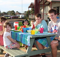 Warrnambool Holiday Park and Motel - Tweed Heads Accommodation