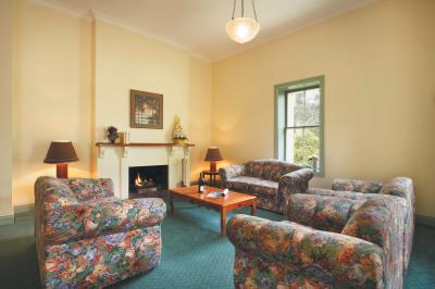 Hoddles Highland - Tweed Heads Accommodation 3