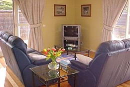 King Tide Townhouse - Tweed Heads Accommodation 1