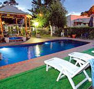 Mirrabooka Units - Tweed Heads Accommodation