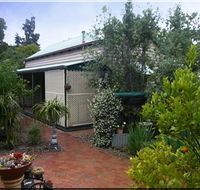 Trafalgar Cottage - Tweed Heads Accommodation