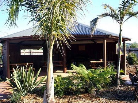 Prom Port Cottages - Tweed Heads Accommodation 2