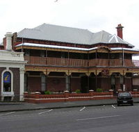 The Queenscliff Inn - Tweed Heads Accommodation
