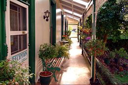 Daylesford Central Motor Inn - Tweed Heads Accommodation 4